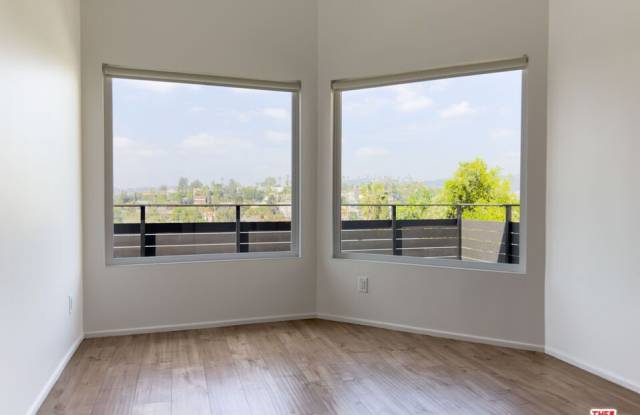 845 N La Fayette Park Pl photos photos 845 N La Fayette Park Pl photos photos