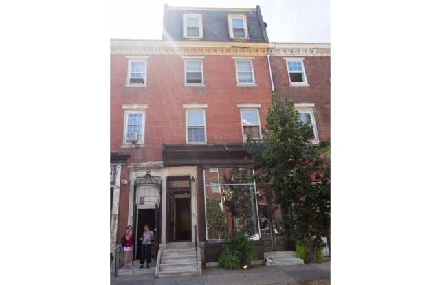 1114 PINE Street Gallery 1