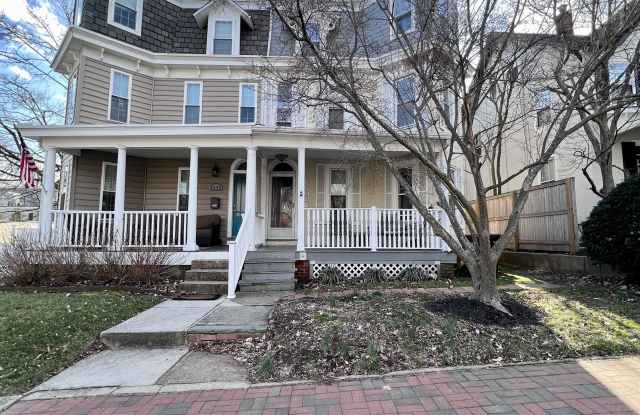 2602 W. 18th Street - 2 Gallery 1
