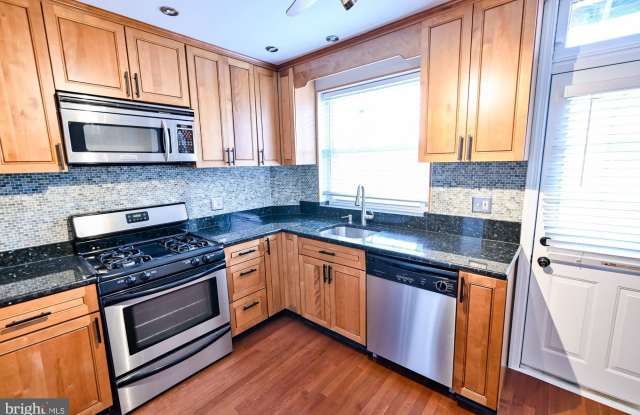 3809 FOSTER Avenue photos photos