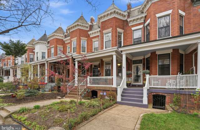 56 ADAMS Street NW Gallery 2