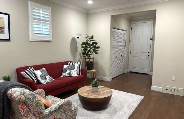 496 Rialto Place photos photos