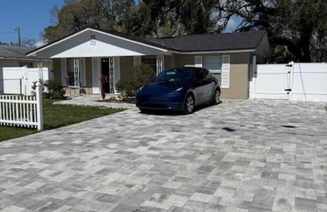 7329 Canal Boulevard photos photos