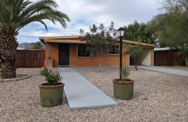 4307 E Hayhurst Street - 4307 East Hayhurst Street, Tucson, AZ 85712
