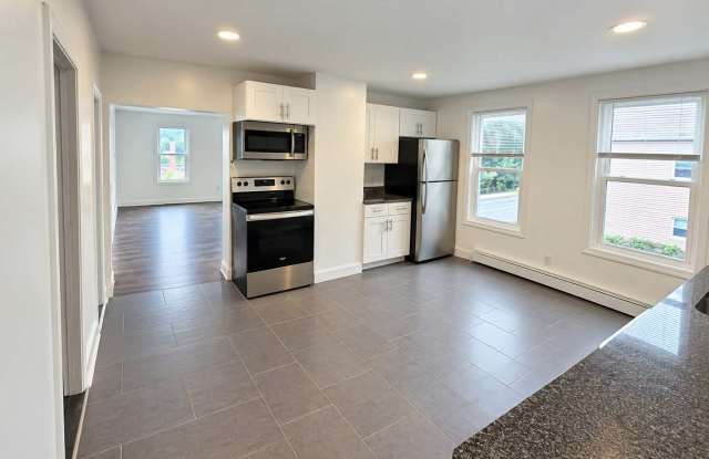576 Franklin Street photos photos