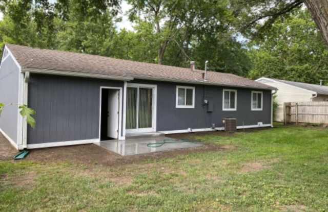 5701 SW Avalon Lane Gallery 4