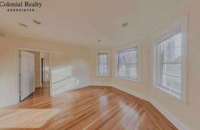 73 Thatcher St. photos photos