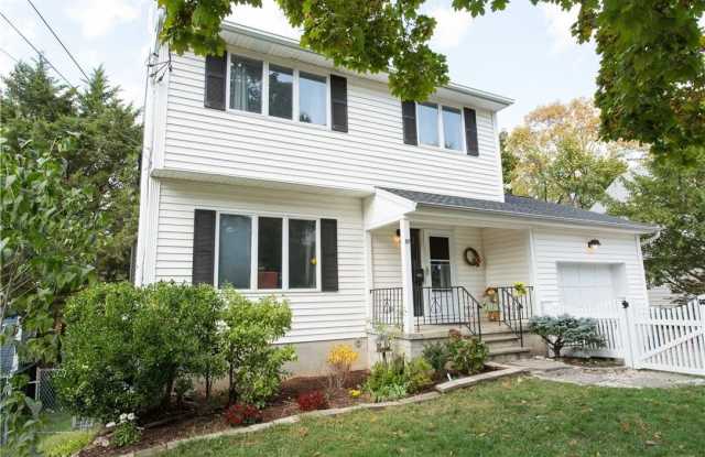 97 Maple Street photos photos