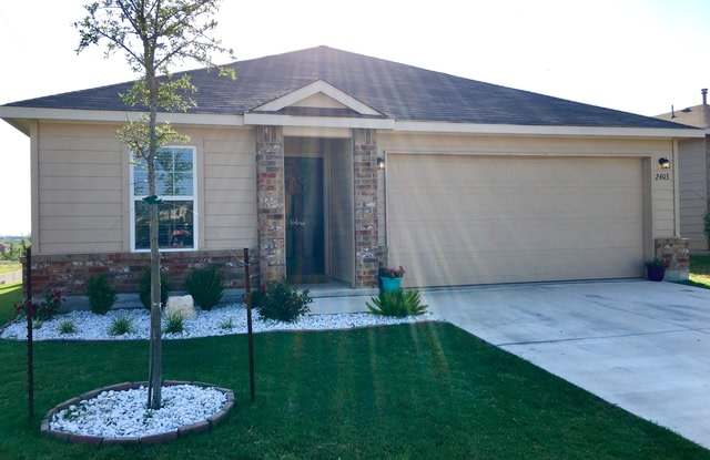 2403 Camberly View Gallery 2