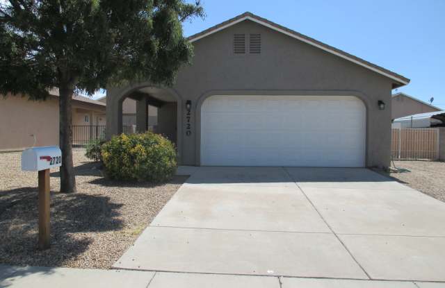 2720 Superba Ave - 2720 Superba Avenue, Kingman, AZ 86401