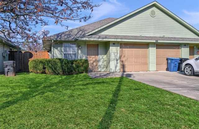 1015 Rice Street - 1015 Rice Street, Denison, TX 75020