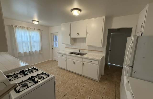 78 Oak St photos photos