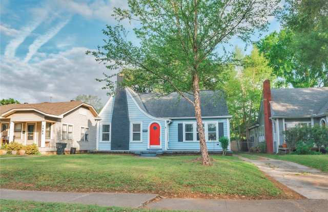 3467 Beverly Gallery 2