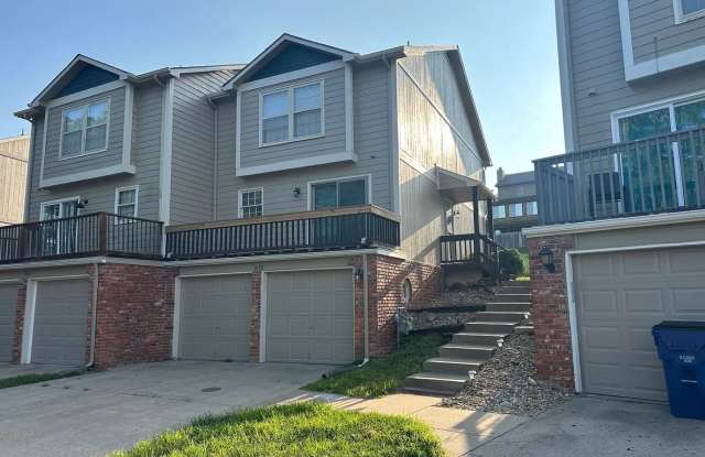 3BR, 3BTH, 2CAR GAR Beautifully Updated Townhome in a Prime West Lawrence Location! photos photos