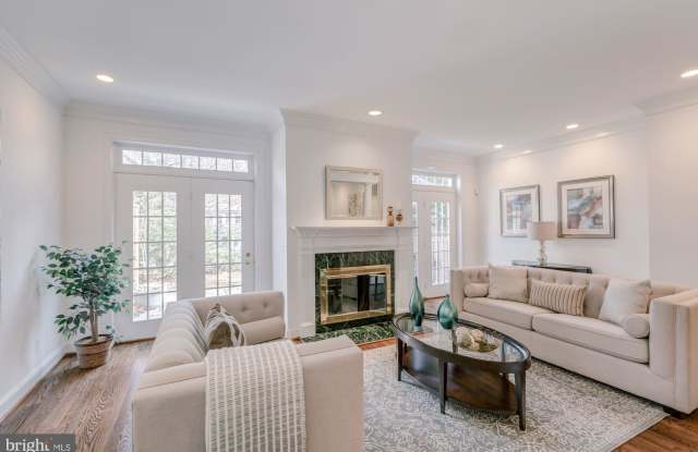 3905 HIGHWOOD COURT NW Gallery 3