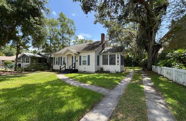 Charming Cottage in the Heart of Downtown Historic Winter Garden photos photos
