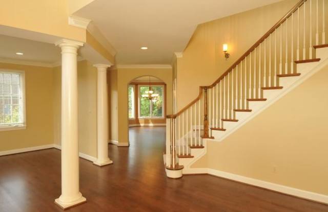 20555 WILDBROOK CT Gallery 2