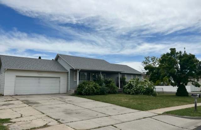 1151 W 2600 N - 1151 West 2600 North, Clinton, UT 84015