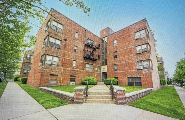 1011 AVENUE C - 1011 Avenue C, Bayonne, NJ 07002