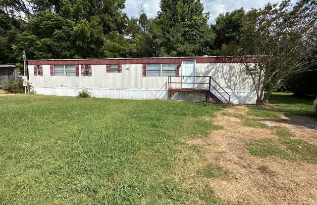 Single wide on a private lot! Close to Altavista photos photos Single wide on a private lot! Close to Altavista photos photos