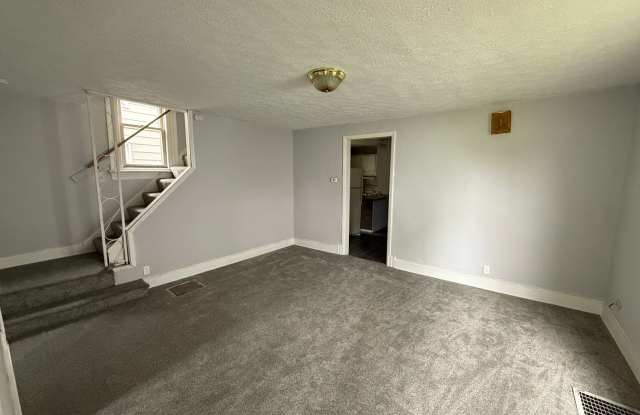 Welcome to 352 Washington St! Gallery 3