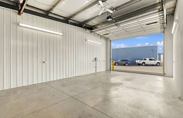 9310 East Knox Avenue - 1 Gallery 2