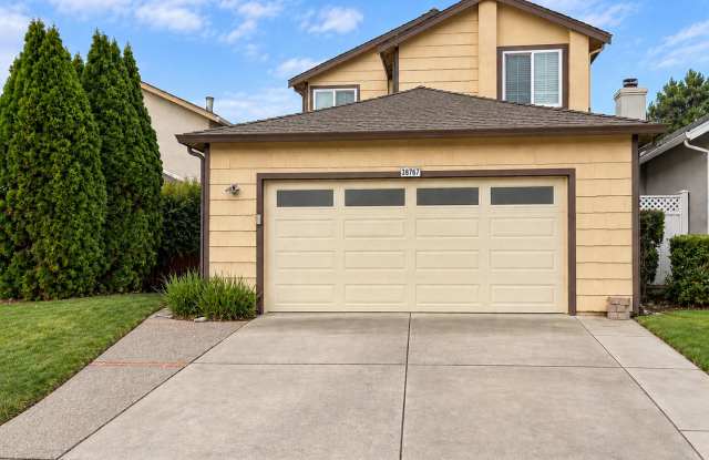Spacious 4-Bedroom Fremont Home Gallery 1