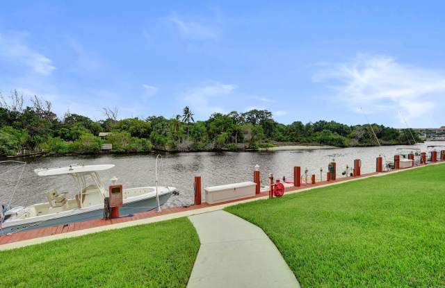 1627 Riverview Road photos photos