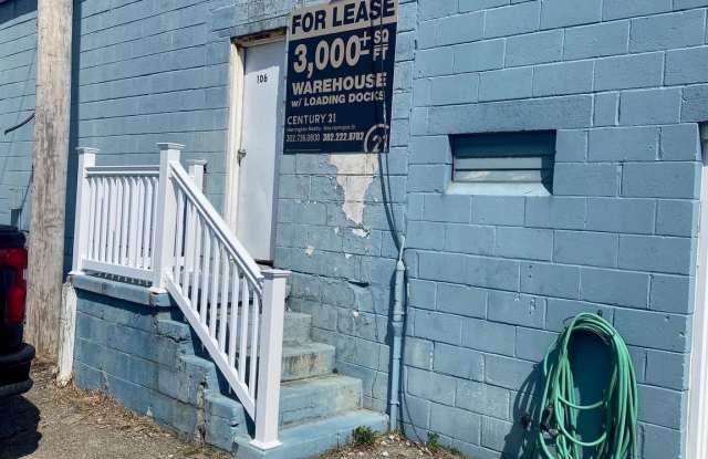 621 W DIVISION Street photos photos