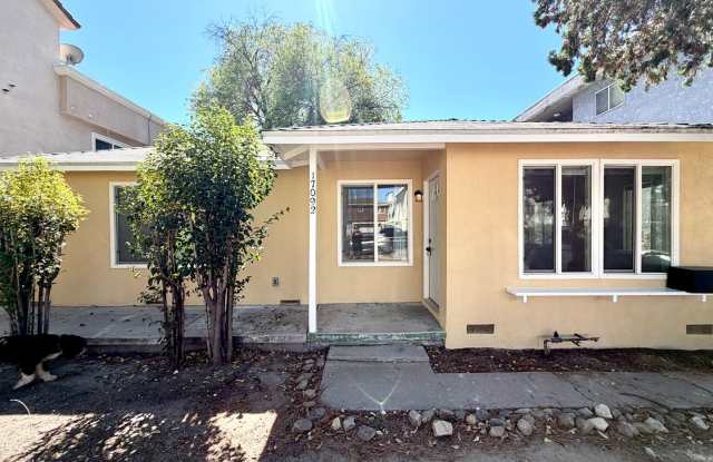 Adorable Chatsworth Home For Great Price Gallery 1
