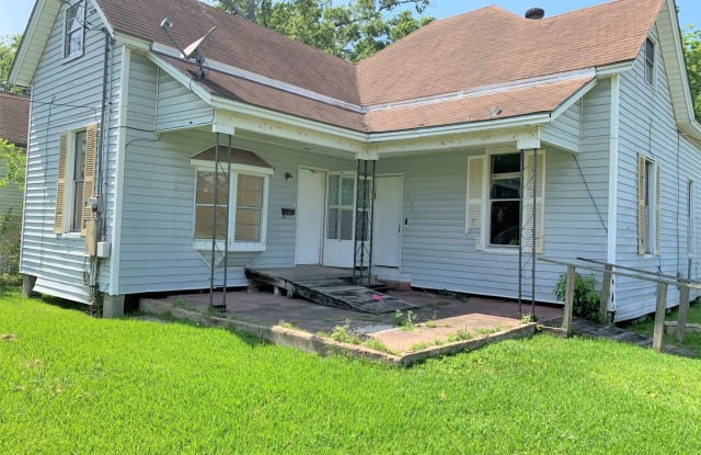 1206 Corley Avenue - 1206 Corley Avenue, Beaumont, TX 77701