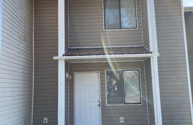 852 West St - 852 West Street, Parker, FL 32404 852 West St - 852 West Street, Parker, FL 32404