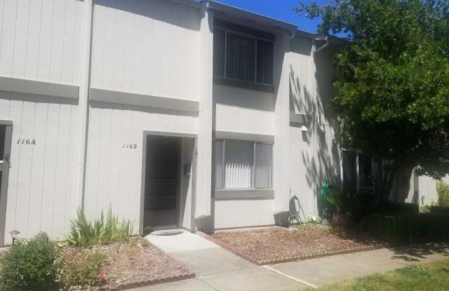 116 Oliva Ct Gallery 2