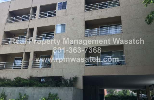 Check out this Great 2 Bedroom 1 Bathroom Condo near downtown Salt Lake! photos photos