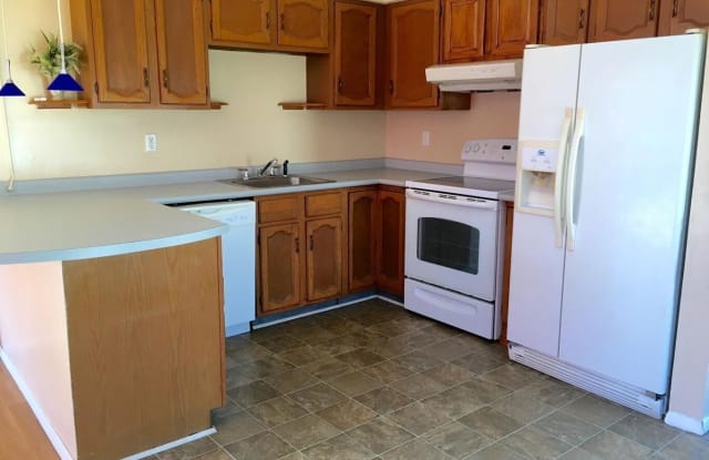 2523 Lexington Court Gallery 2