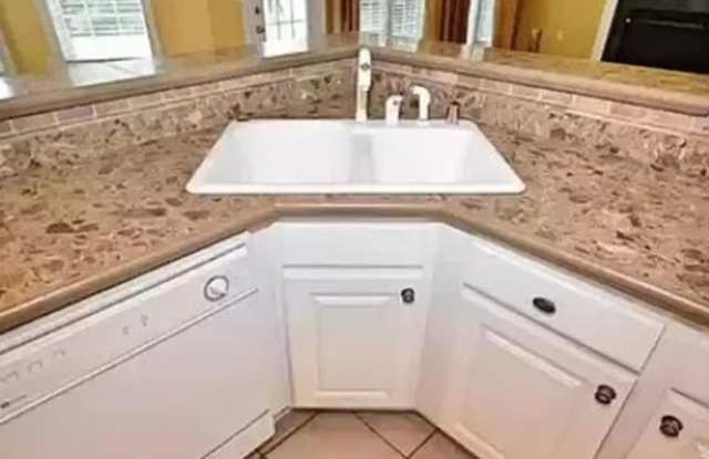 7106 Horse Hollow Drive Southeast - 7106 Horse Hollow Drive Southeast, Huntsville, AL 35763