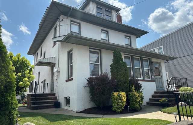 268 Harrington Avenue photos photos