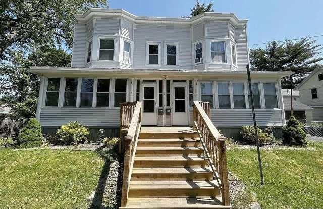 7 Twitchell Street - 7 Twitchell Street, Albany, NY 12208