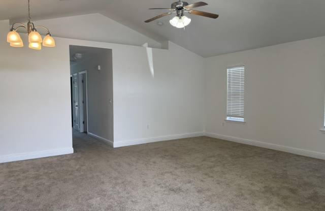 3326 Golden Rain Drive Gallery 4