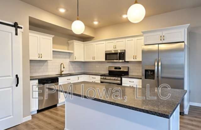 2312 Water Tower Place Gallery 2