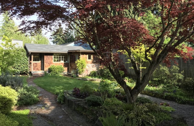 8728 14th Ave Nw - 8728 14th Avenue Northwest, Seattle, WA 98117