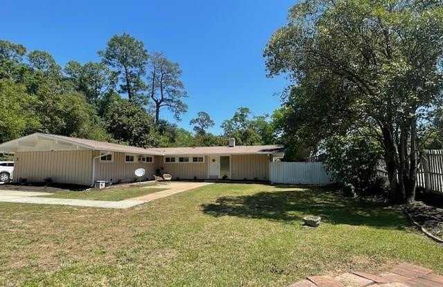 3 Calhoun Drive photos photos