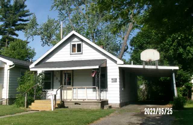 733 Cawood St - 733 Cawood Street, Lansing, MI 48915