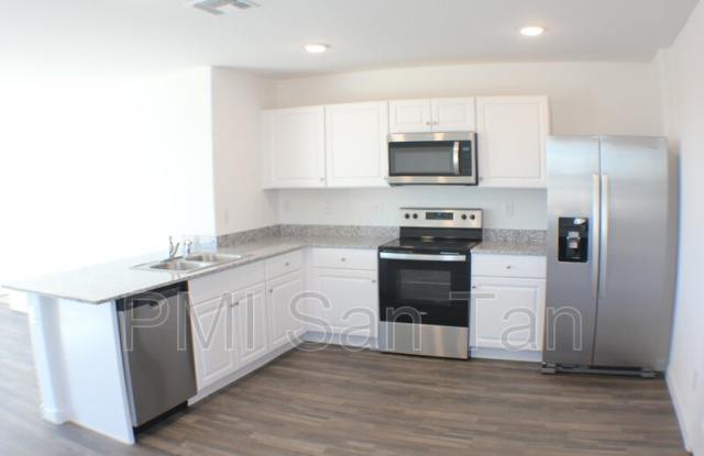 1389 East Jaycie Lane Gallery 1