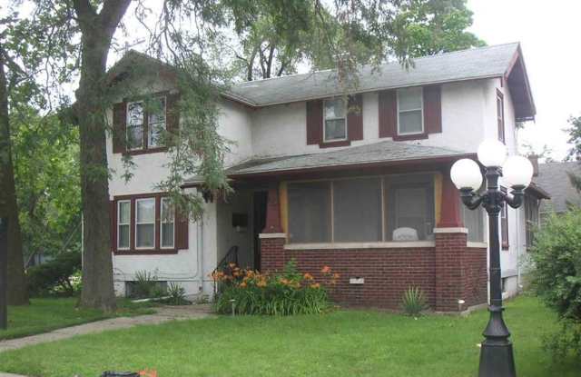 Beautiful Large Home for rent photos photos