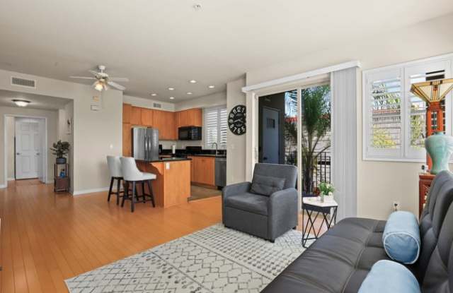 2742 Cabrillo Ave photos photos
