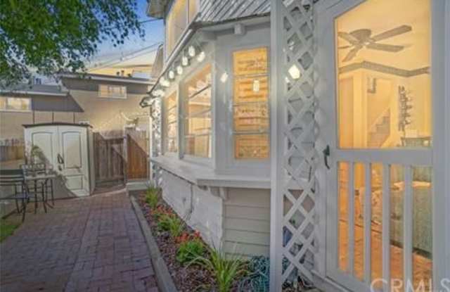 317 Bayview Drive Gallery 2