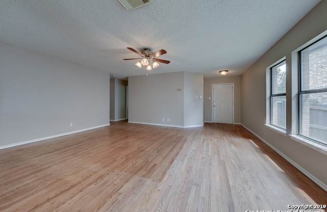10975 REDBUSH PARK Gallery 2