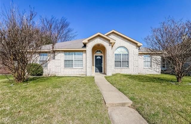 904 Worden Drive - 904 Worden Drive, Cedar Hill, TX 75104