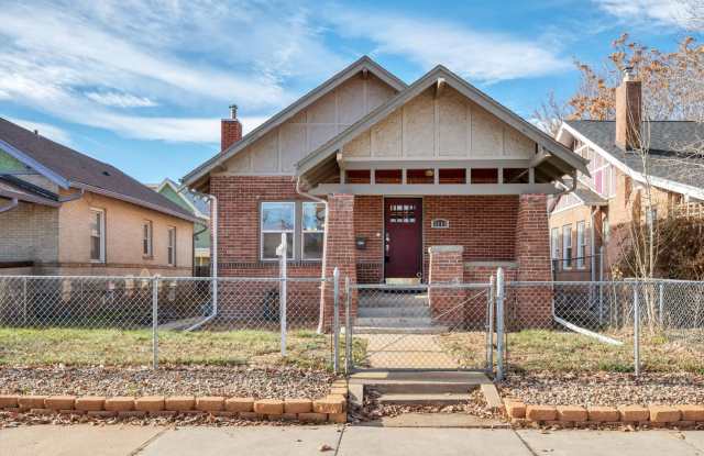 Stunning Craftsman Home in the Heart of Denver! photos photos